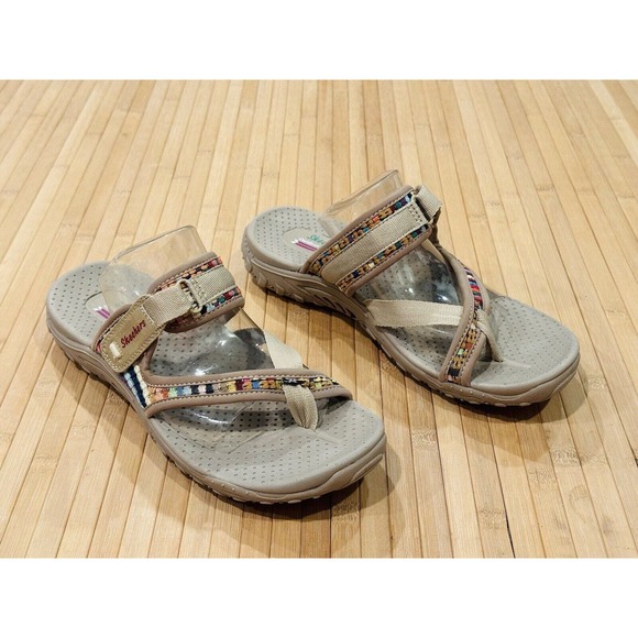 Skechers ‘Reggae Mad Swag’ Tan Sandals With Multicolored Trim Sz 10 EUC - Picture 3 of 11